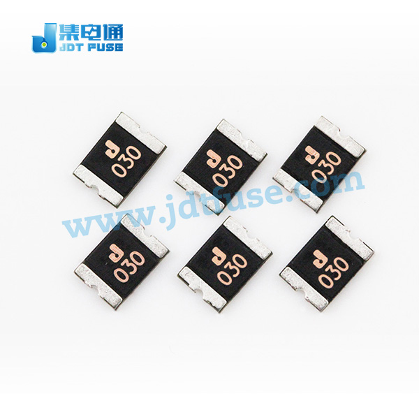 貼片自恢復(fù)保險(xiǎn)絲